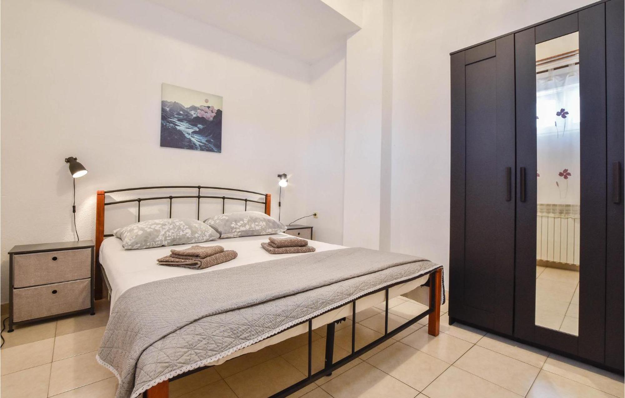 Nice Home In Poljica With House Sea View Marina Εξωτερικό φωτογραφία